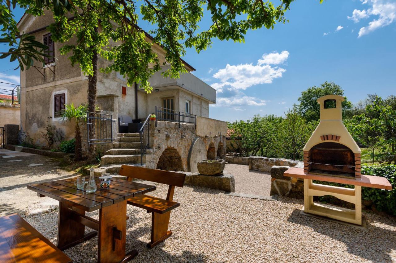 Villa Kuca Za Odmor "Na Paltu" Risika Exterior foto